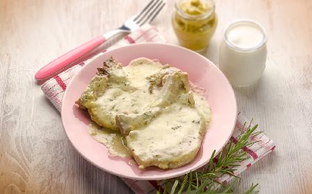 Wieprzowe kotleciki w sosie śmietanowo-musztardowym